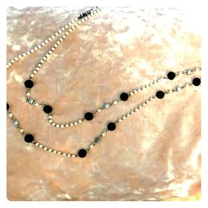 Black and White pearl necklace